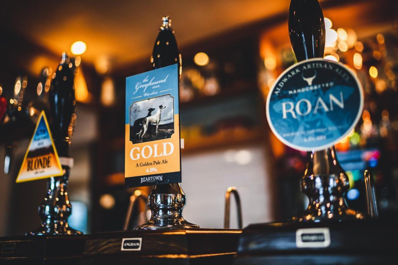 Peak District, The Greyhound Inn, Warslow Circa 1750 Esterno foto