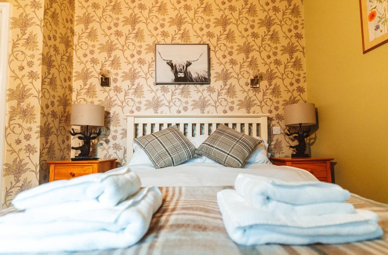 Peak District, The Greyhound Inn, Warslow Circa 1750 Esterno foto